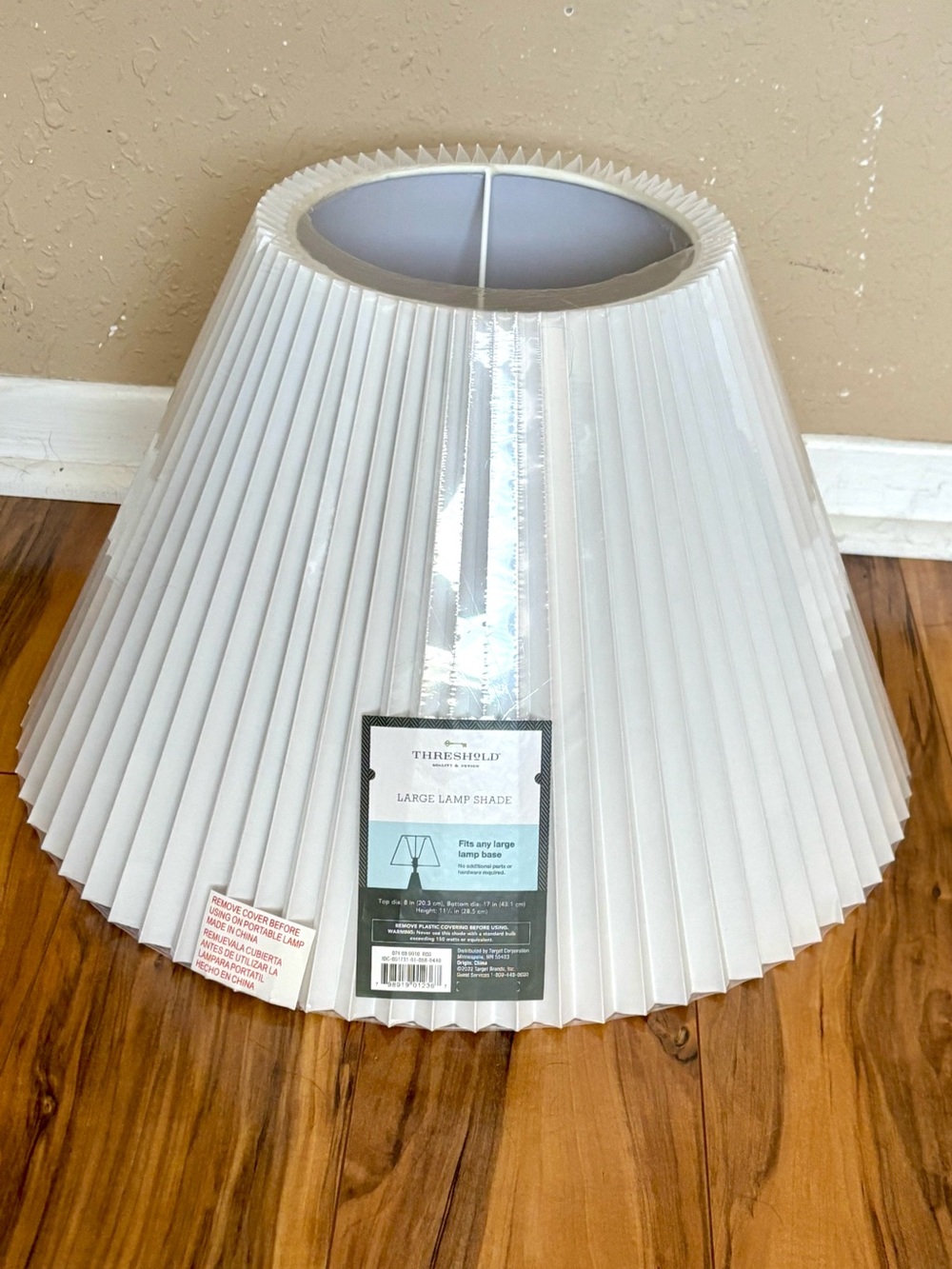 1 New Threshold Elegant White accordion design Lamp Shade